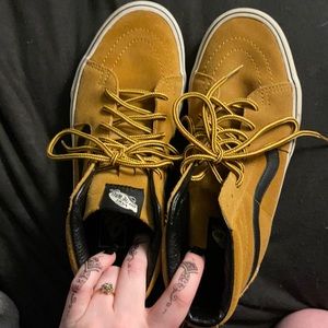 Vans Sk8 Hi Women’s size 8